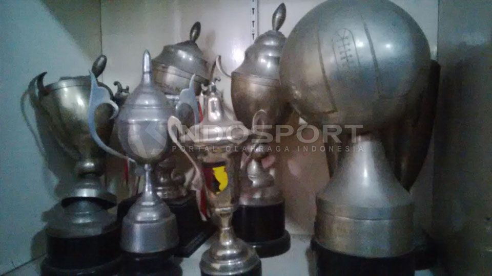 Piala Persib Bandung Copyright: © Muhammad Ginanjar/Indosport